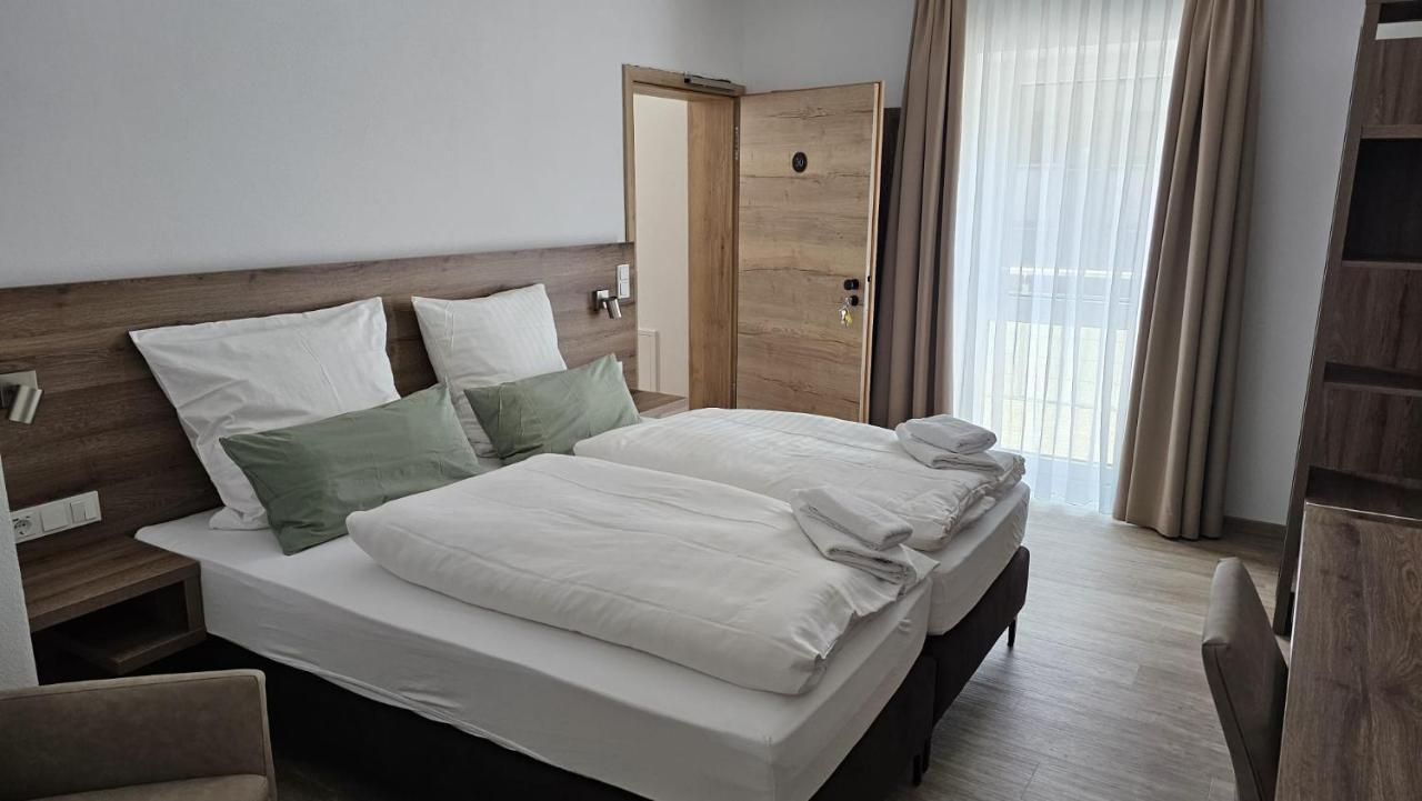Landhotel Imhof Neuhof  Экстерьер фото